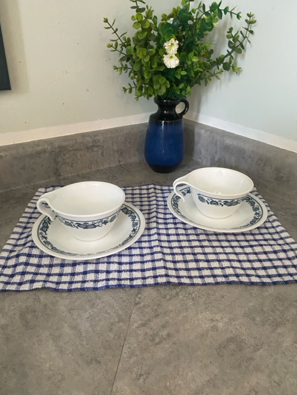 Corelle Old Town Blue Onion tea cups with matching saucers